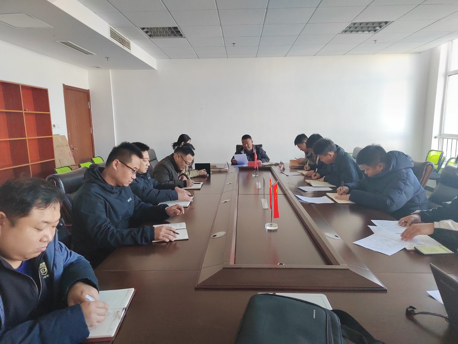 濰坊振業(yè)水利建筑安裝開發(fā)中心黨支部“不忘初心、牢記使命”主題黨日